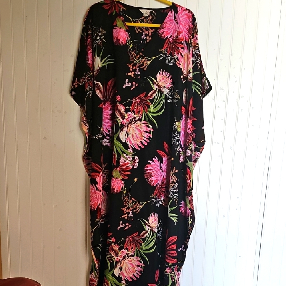 GYPSIE BLU caftan. One Size Fits All.
